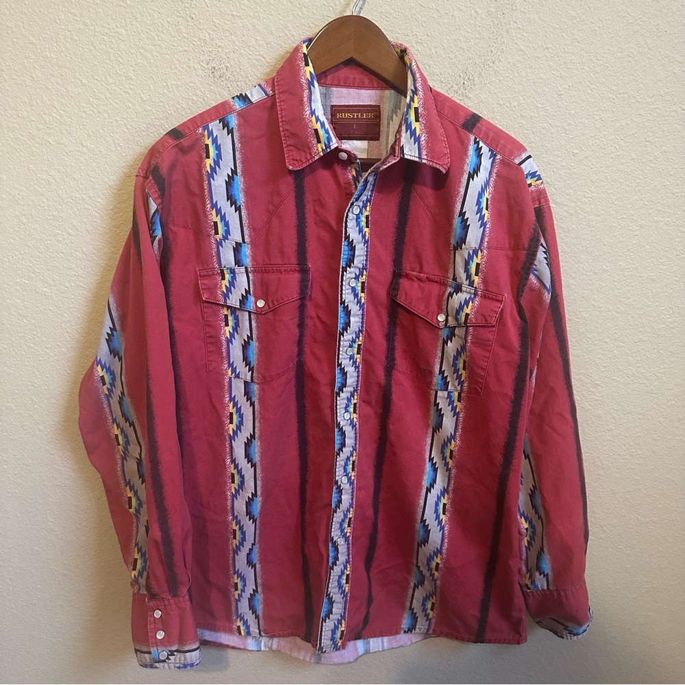 Vintage Rustler by Wrangler Men’s Aztec Pearl Snap Button Up Shirt